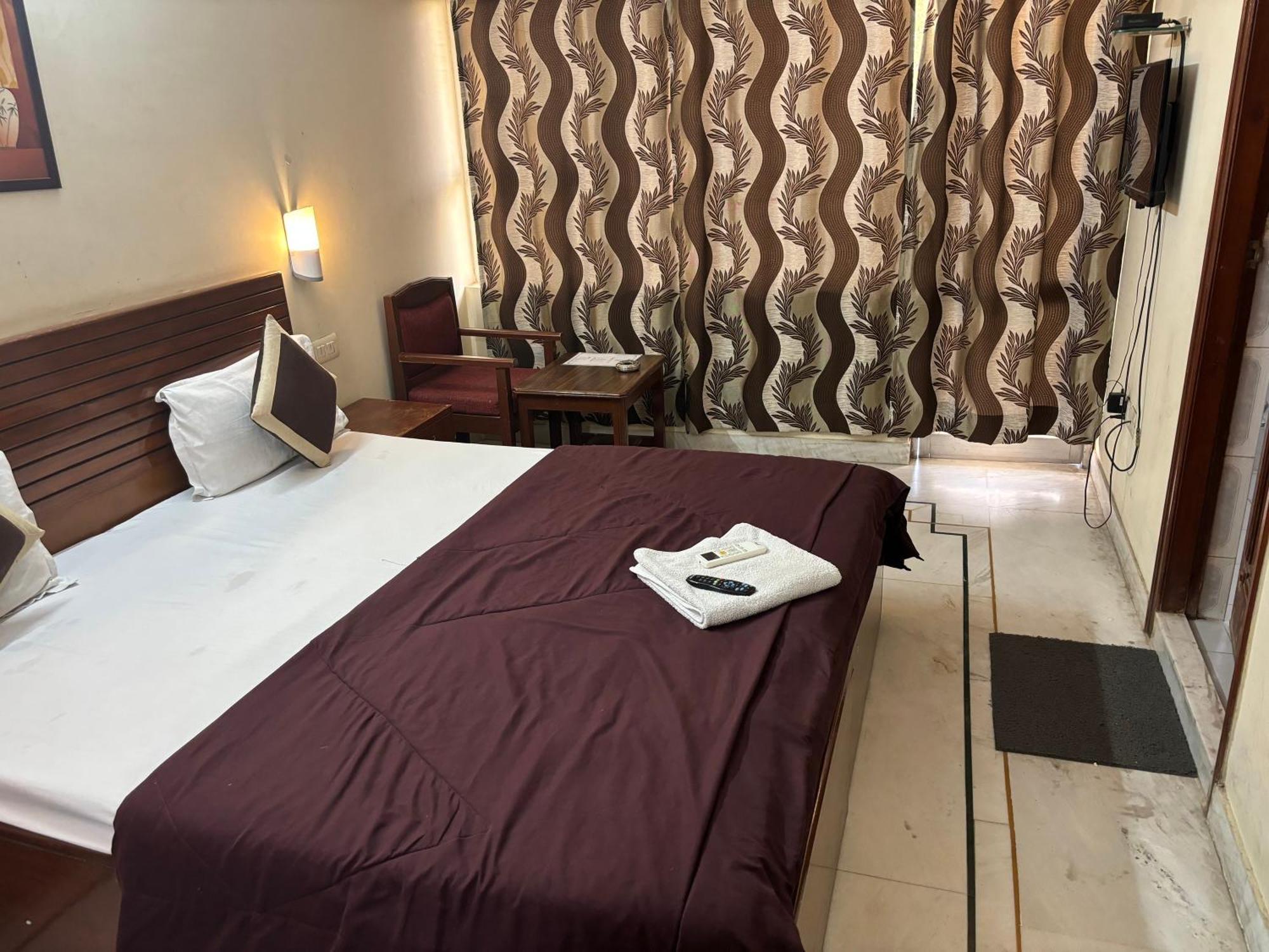 Hotel Siddhi Vinayak Station Road Jaipur Eksteriør billede